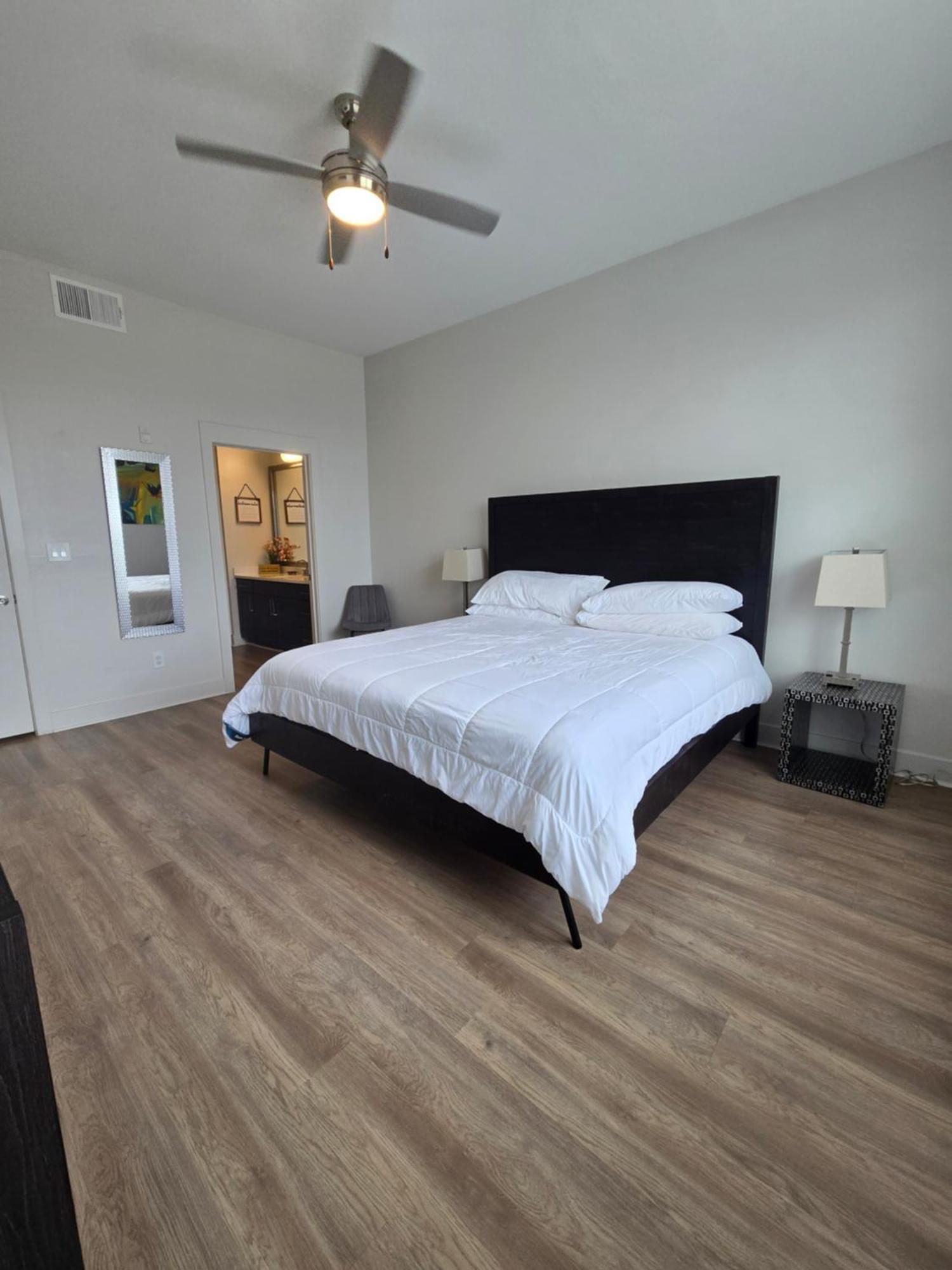 达拉斯2Bdrm/2 King Beds/1Air Mattress公寓 外观 照片